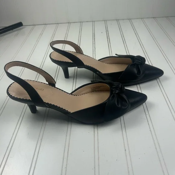 Isaac Mizrahi Black Slingback Bow Kitten Heels Pointed Toe Women’s Size 9 - Picture 8 of 9